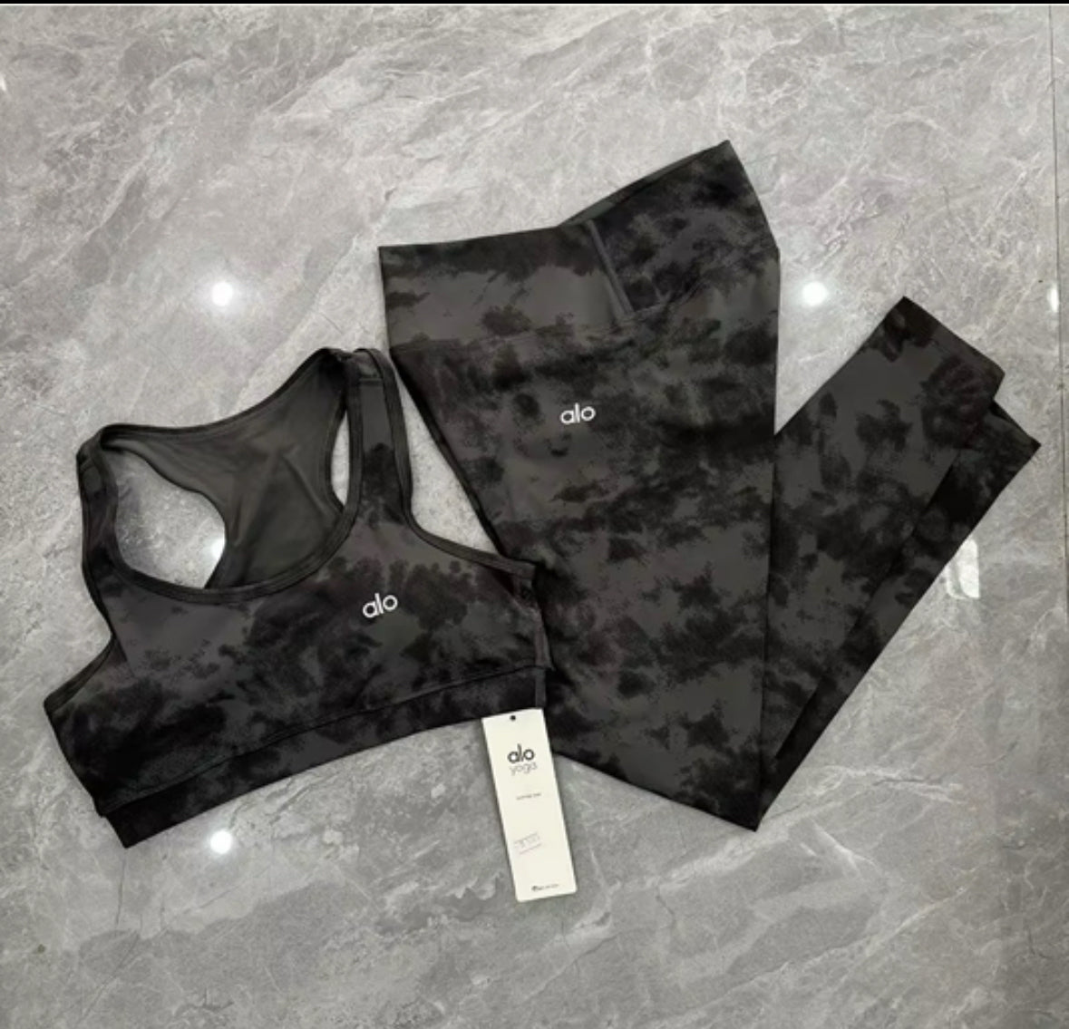 Alo Black Tie Dye